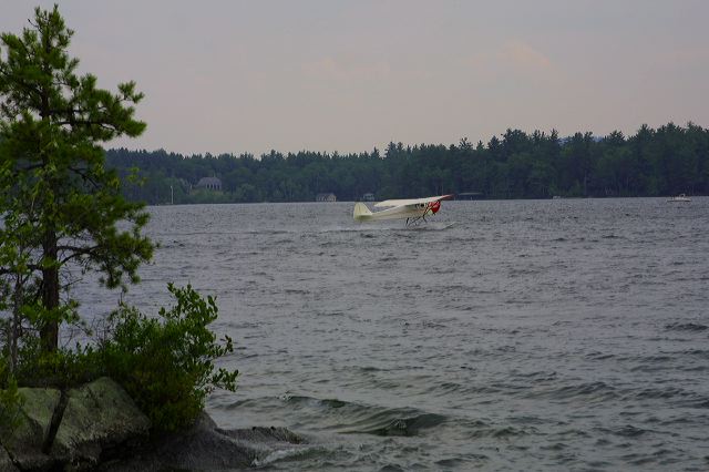 seaplane.jpg